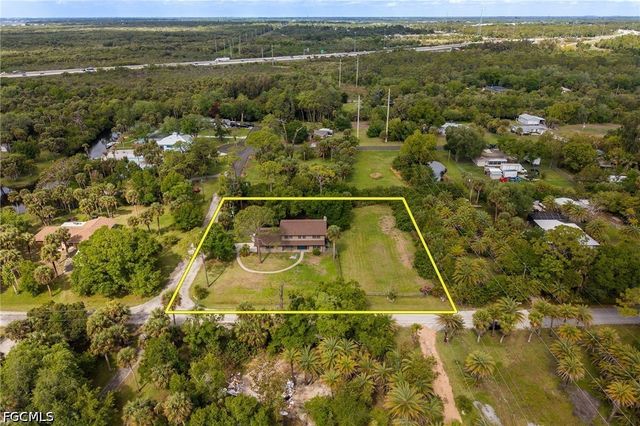 16941 Tarpon WAY, North Fort Myers, FL 33917