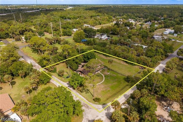 16941 Tarpon WAY, North Fort Myers, FL 33917