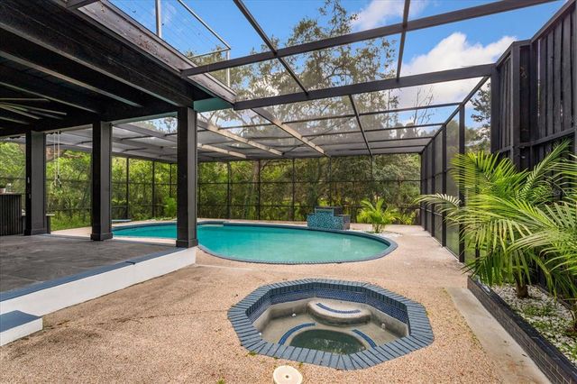 305 SWEETWATER CLUB CIRCLE, Longwood, FL 32779