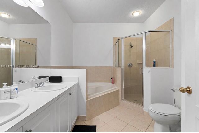 836 SW 154th Path, Miami, FL 33194