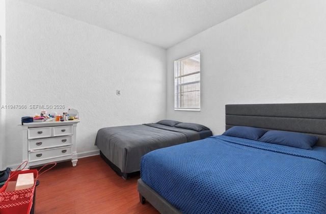 836 SW 154th Path, Miami, FL 33194