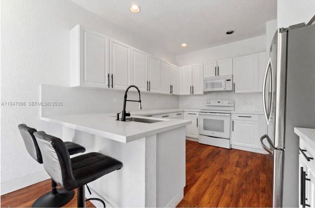 836 SW 154th Path, Miami, FL 33194