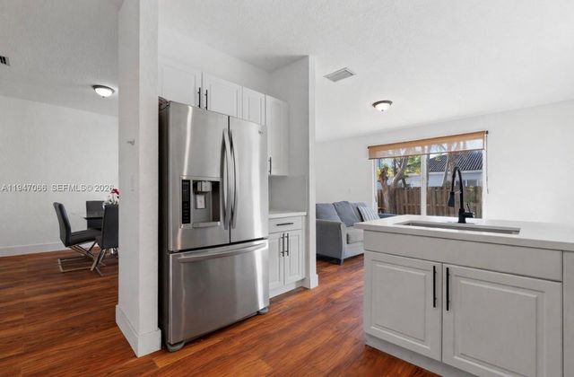 836 SW 154th Path, Miami, FL 33194