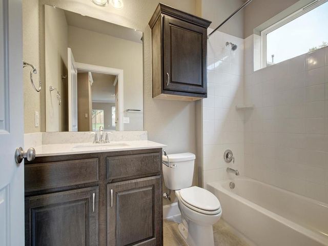 4705 Rosedale Ave B, Austin, TX 78756