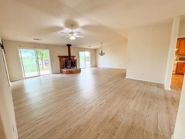 22405 Venzke Road, Cottonwood, CA 96022