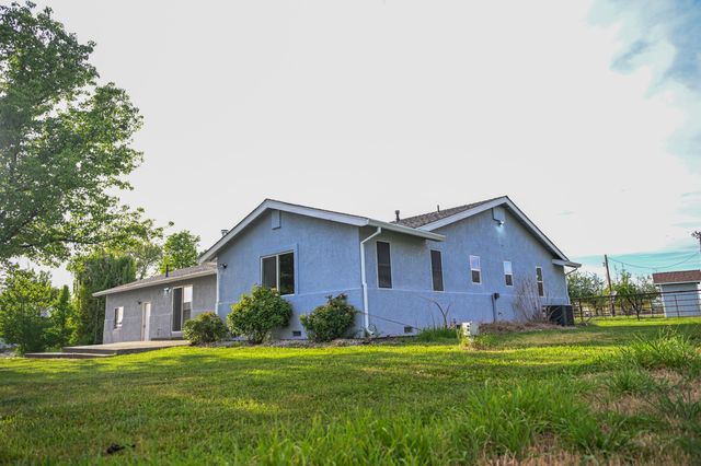 22405 Venzke Road, Cottonwood, CA 96022