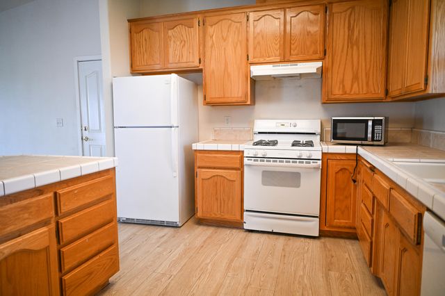 22405 Venzke Road, Cottonwood, CA 96022