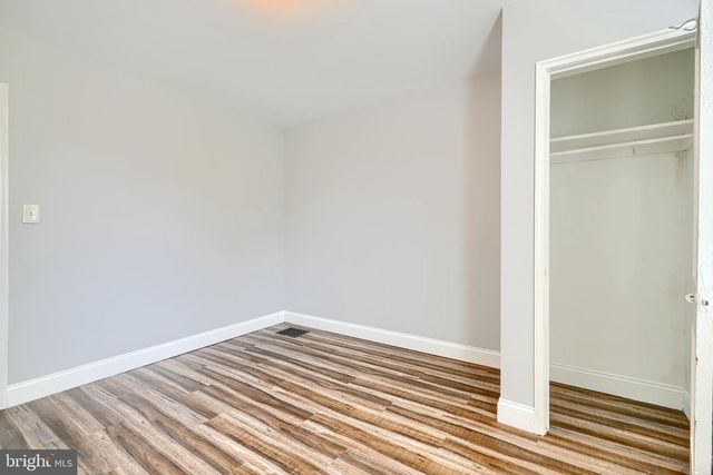 2994 SOLLERS POINT RD, Dundalk, MD 21222