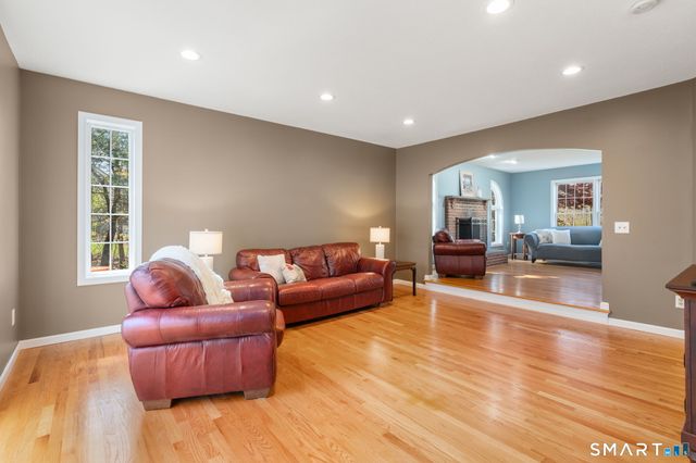 107 Country Lane, Hebron, CT 06248