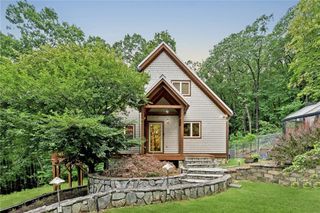631 Sunset Cliff Drive, Jasper, GA 30143