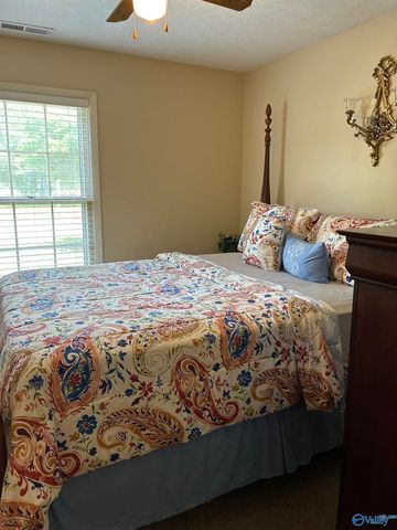 403 Macbeth, Athens, AL 35611