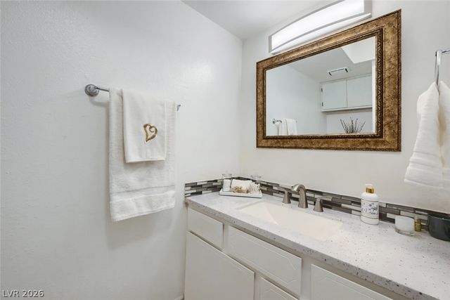 3478 East Victory Avenue, Las Vegas, NV 89121