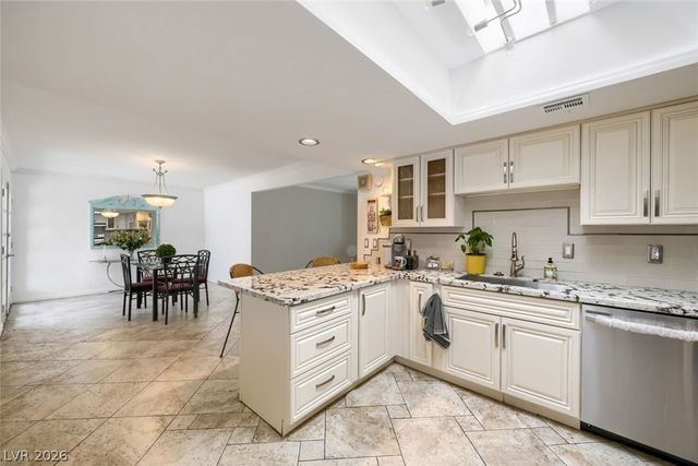 3478 East Victory Avenue, Las Vegas, NV 89121