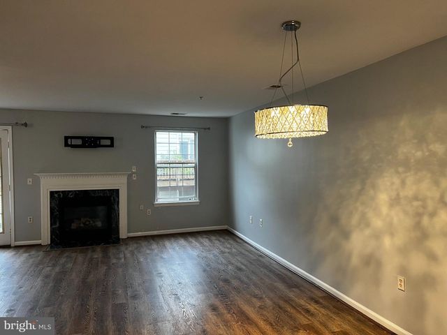 2071 PAWLET DR, Crofton, MD 21114