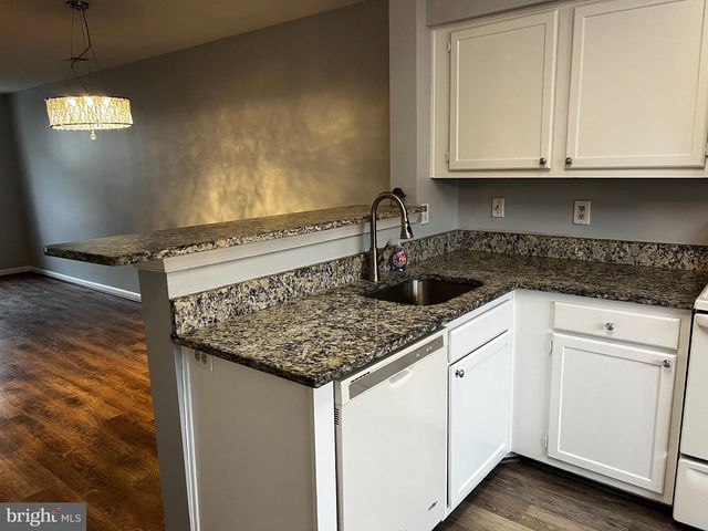 2071 PAWLET DR, Crofton, MD 21114