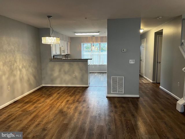 2071 PAWLET DR, Crofton, MD 21114