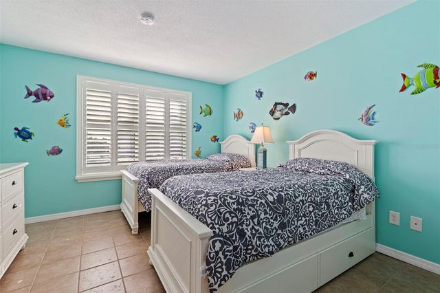 5220 BRITTANY DRIVE S 409, St Petersburg, FL 33715