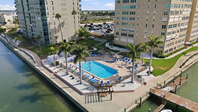 5220 BRITTANY DRIVE S 409, St Petersburg, FL 33715