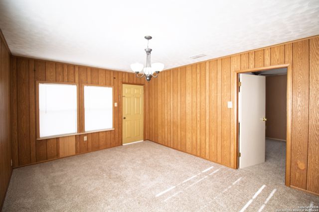 310 E Rachal, Beeville, TX 78102