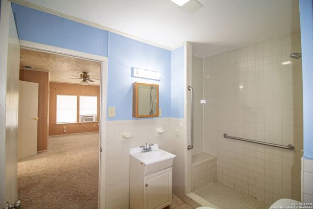 310 E Rachal, Beeville, TX 78102