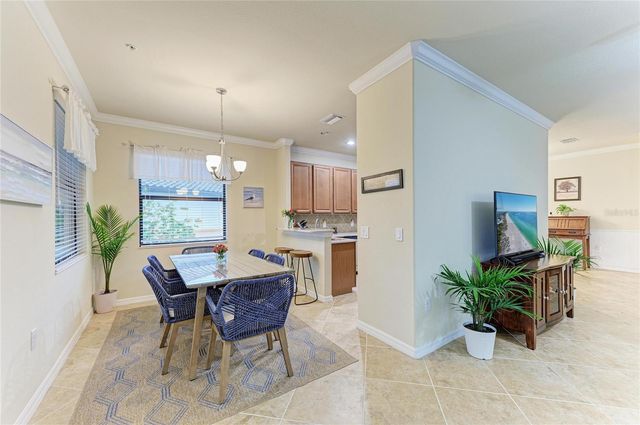 20221 RAGAZZA CIRCLE 202, Venice, FL 34293