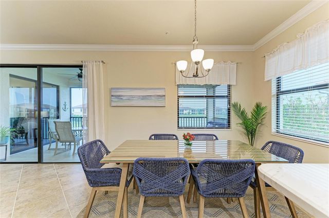 20221 RAGAZZA CIRCLE 202, Venice, FL 34293