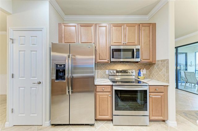 20221 RAGAZZA CIRCLE 202, Venice, FL 34293