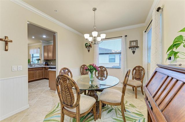 20221 RAGAZZA CIRCLE 202, Venice, FL 34293