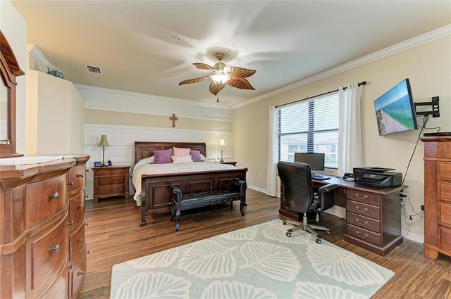 20221 RAGAZZA CIRCLE 202, Venice, FL 34293