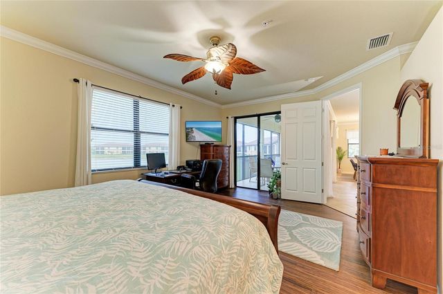 20221 RAGAZZA CIRCLE 202, Venice, FL 34293