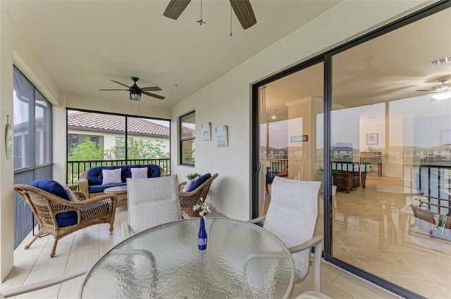 20221 RAGAZZA CIRCLE 202, Venice, FL 34293