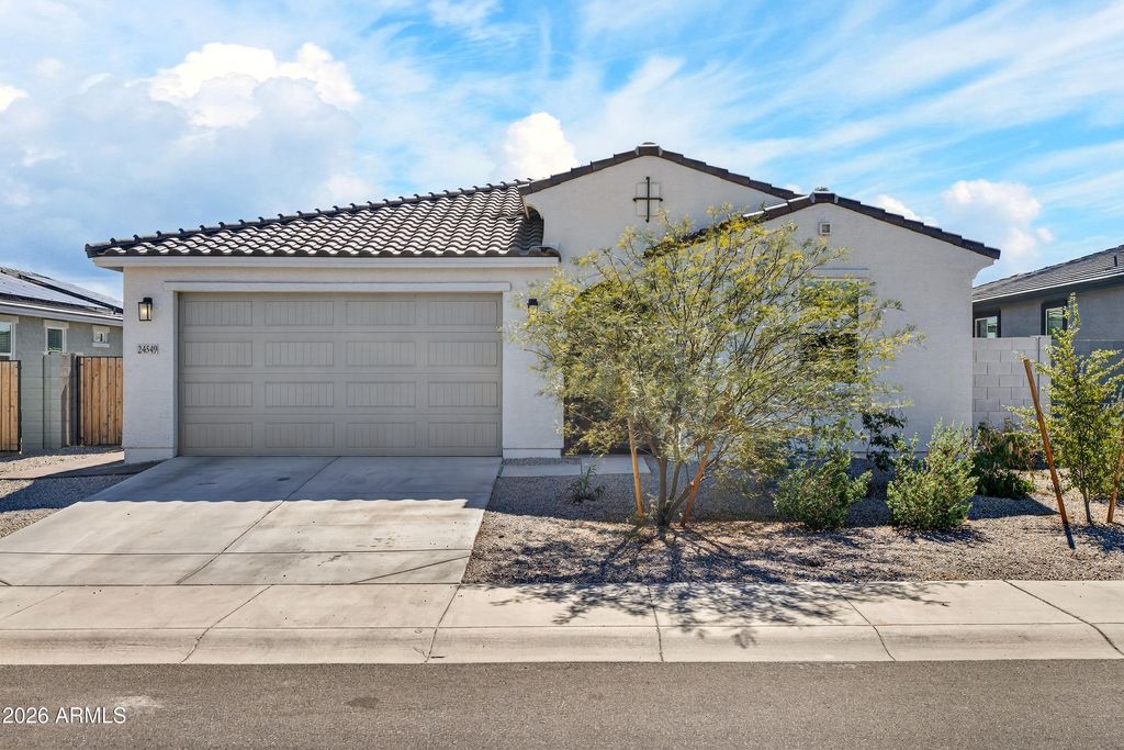 24549 W HILTON Avenue, Buckeye, AZ 85326