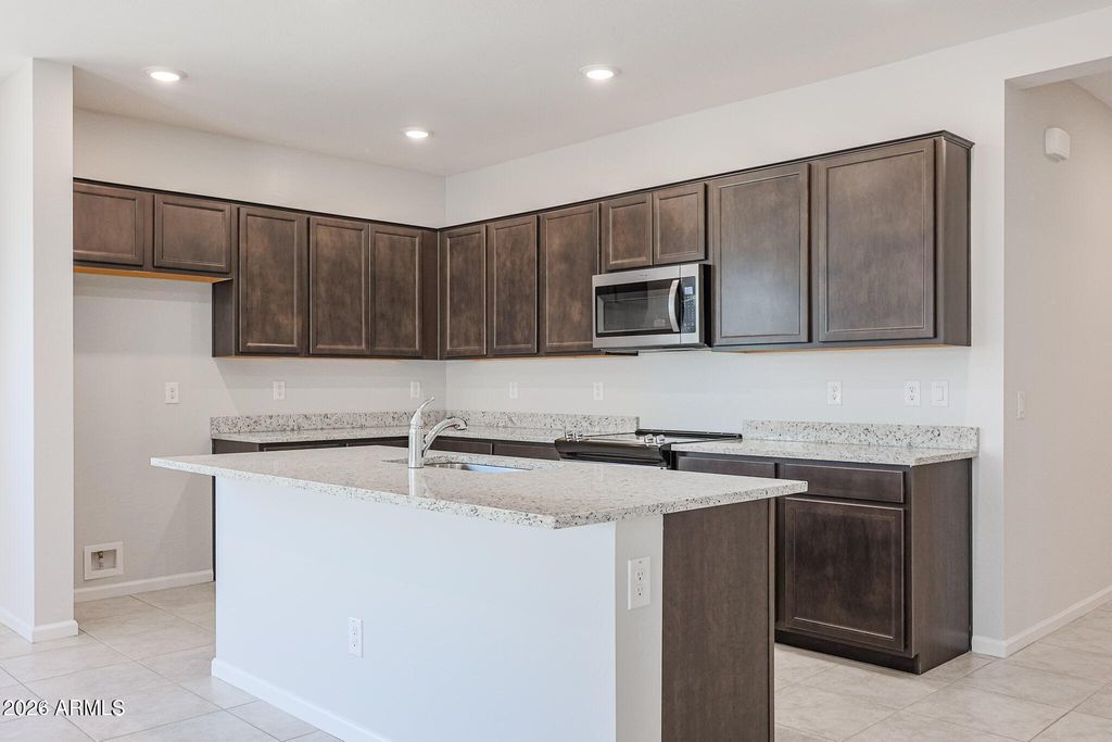 24549 W HILTON Avenue, Buckeye, AZ 85326 — photo 2