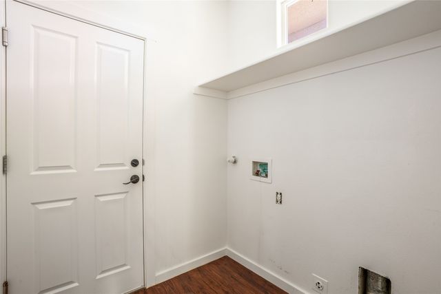 5 Eagle Thorn Place, Santa Fe, NM 87508