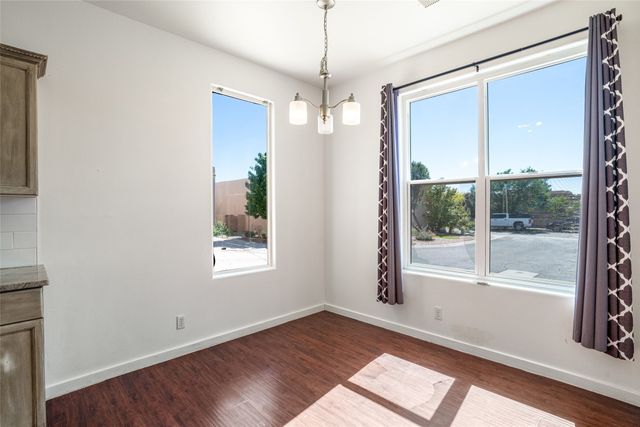 5 Eagle Thorn Place, Santa Fe, NM 87508