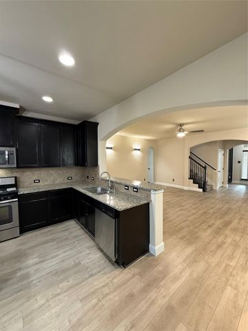 9323 Fuqua Ridge Lane, Houston, TX 77075