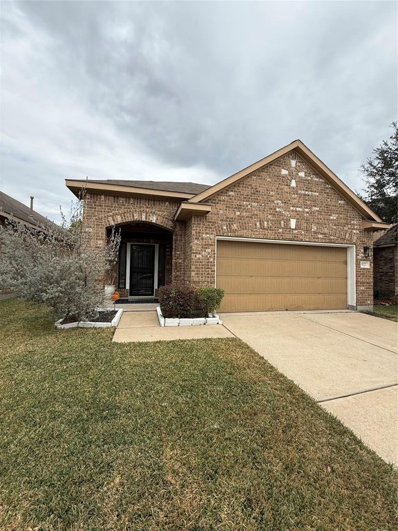 9323 Fuqua Ridge Lane, Houston, TX 77075