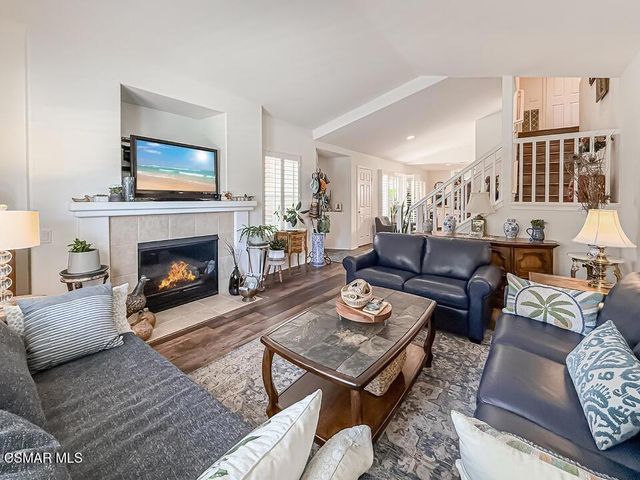 2037 Freesia Avenue, Simi Valley, CA 93063