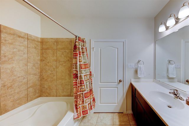 9707 Vanessa Glen Court, Houston, TX 77044