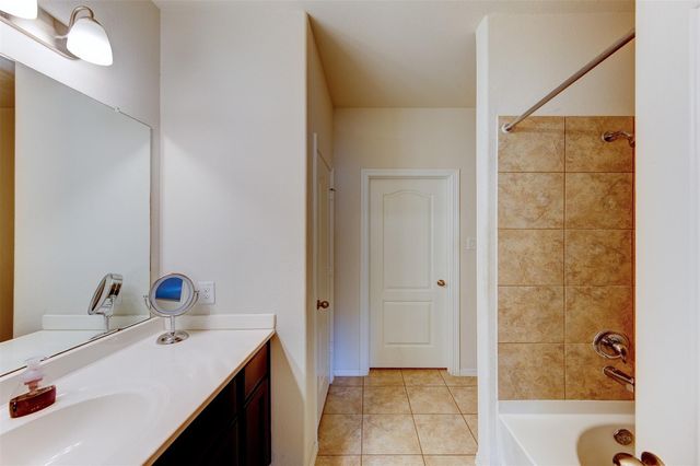 9707 Vanessa Glen Court, Houston, TX 77044