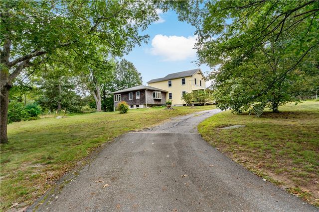 808 Ten Rod Road, Exeter, RI 02822