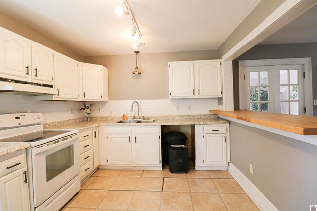 310 Friedman Avenue, Paducah, KY 42001