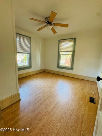 506 N Haughton Street, Williamston, NC 27892