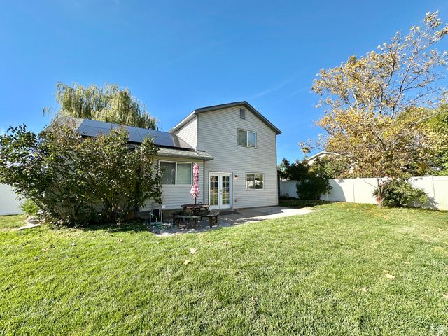 1908 N 200 W, Layton, UT 84041