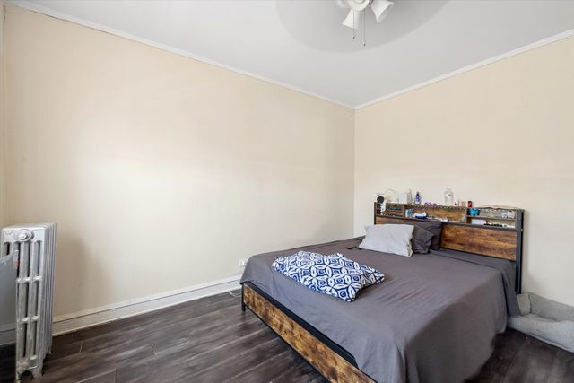 8012 S Honore Street, Chicago, IL 60620