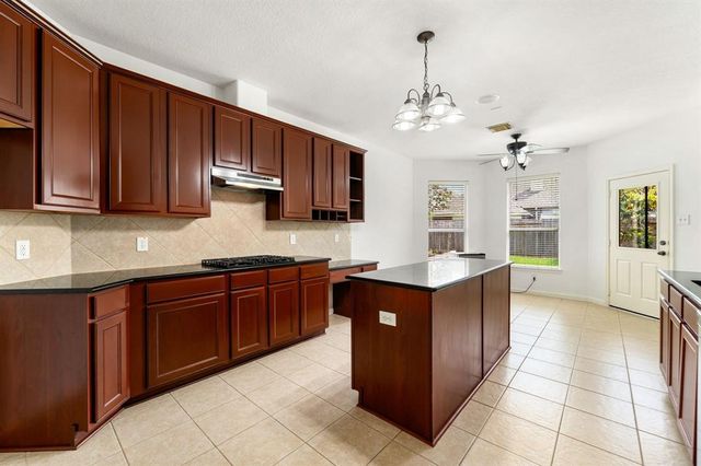 1810 Candle Light Court, Sugar Land, TX 77498