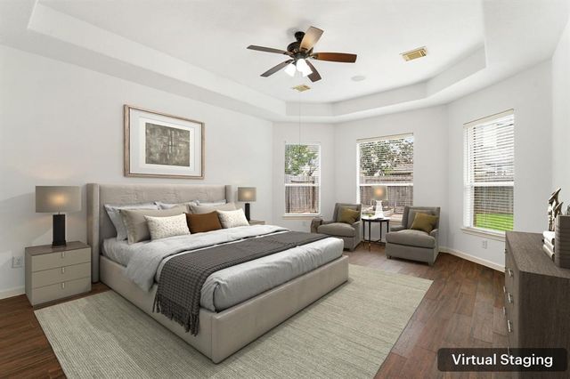 1810 Candle Light Court, Sugar Land, TX 77498