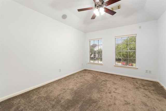 1810 Candle Light Court, Sugar Land, TX 77498