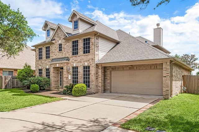 1810 Candle Light Court, Sugar Land, TX 77498