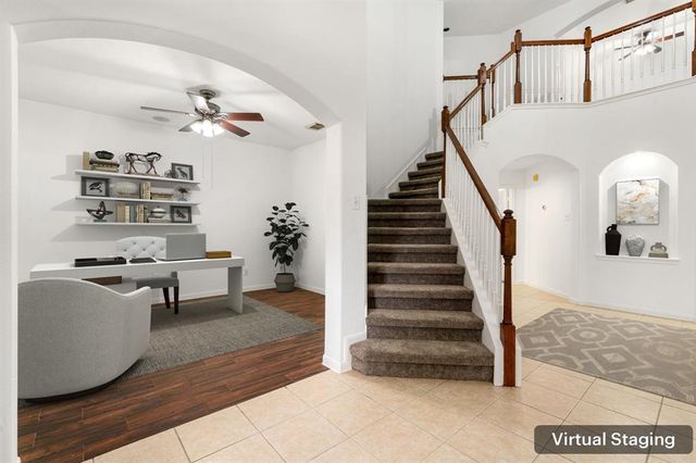1810 Candle Light Court, Sugar Land, TX 77498